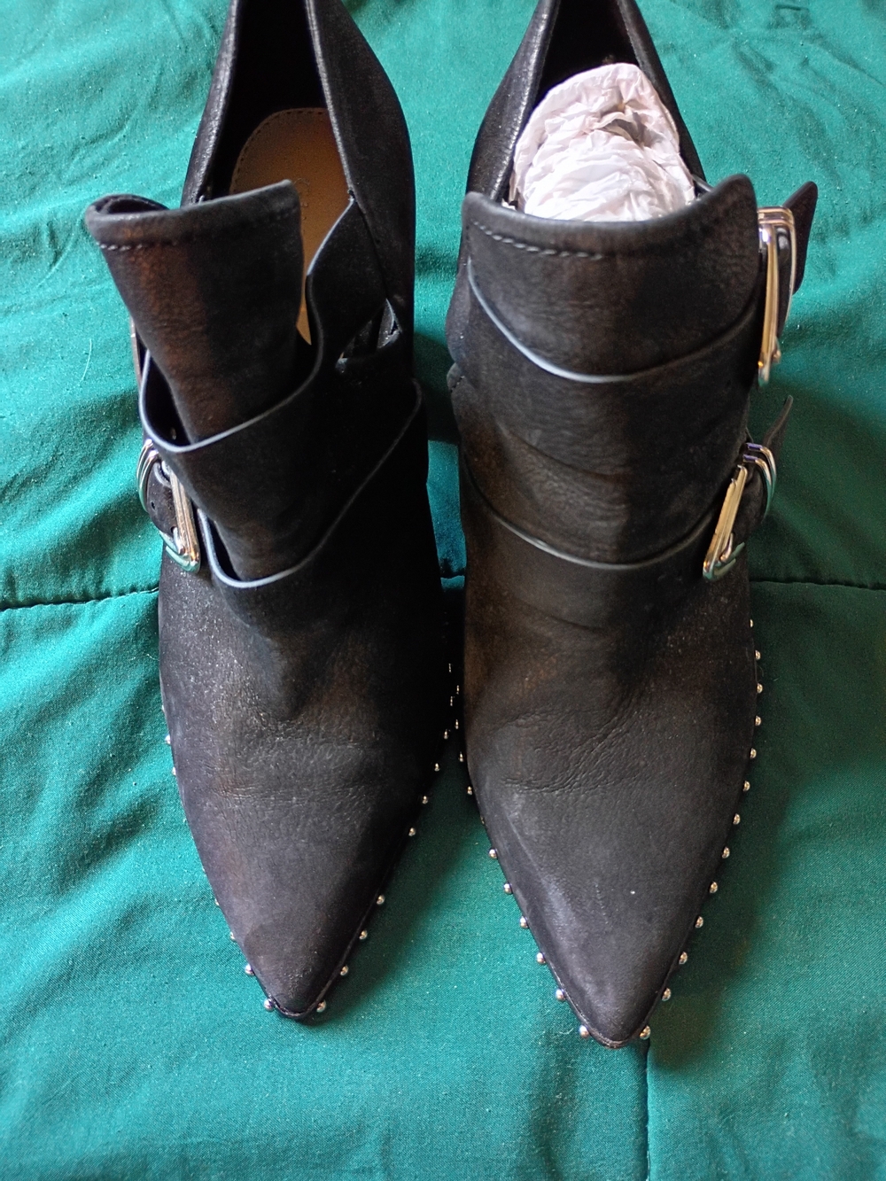 Gianni Bini Black Pointed Stud-Trim Ankle Booties with Buckle 7.5